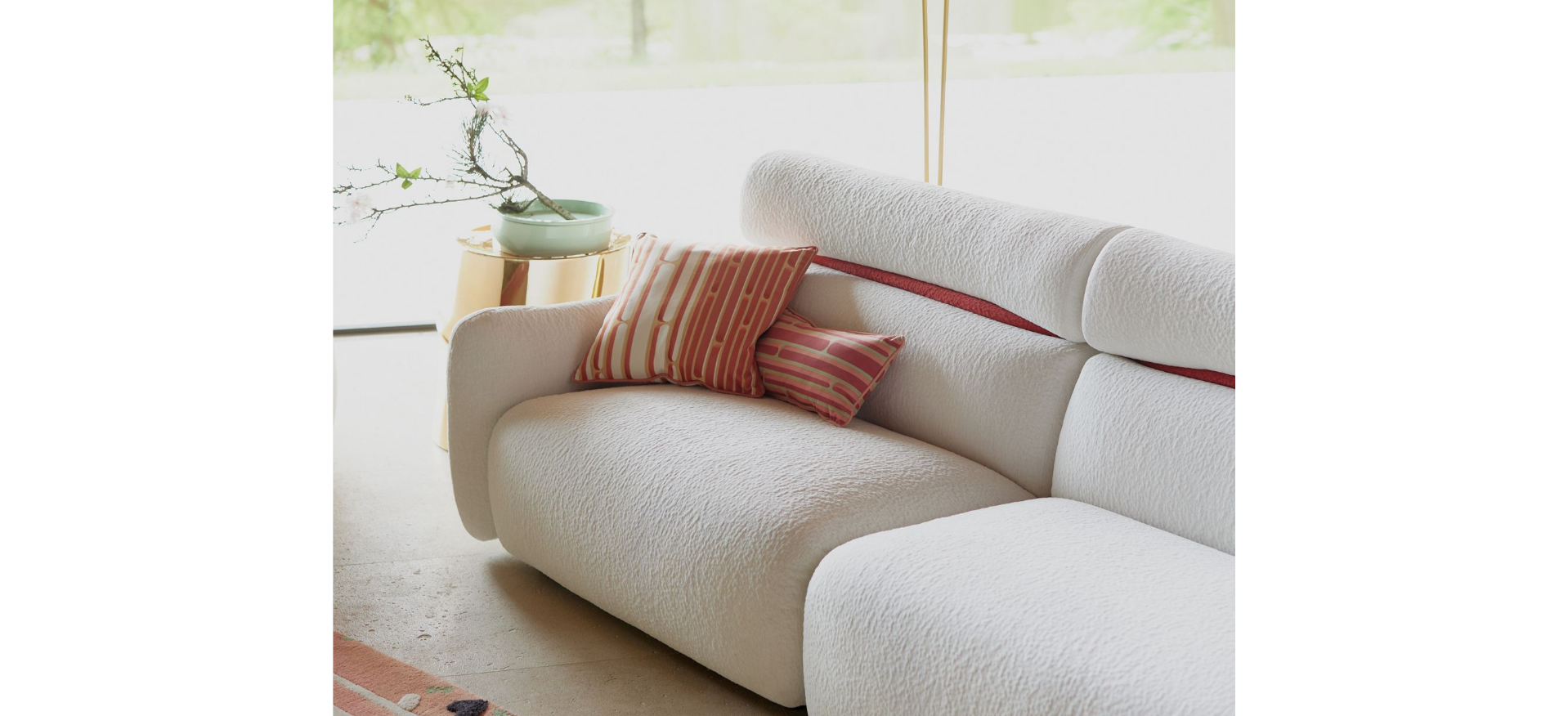 8'''''' Canapé contemporain en tissu bouclé blanc – Design organique et confort haut de gamme